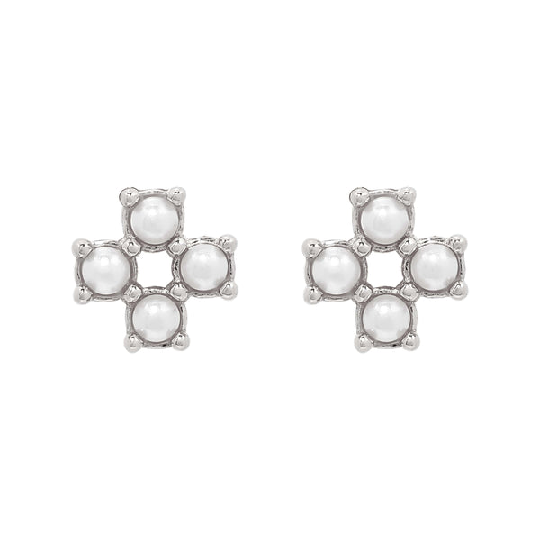 Sania Pearl Studs.